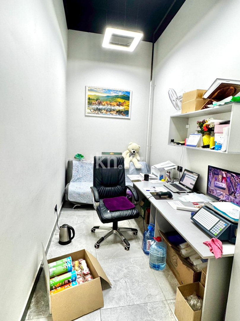 Продажа , 180 м², Нажимединова, дом  4 - Парк первого  президента - Продажа офисных и торговых помещений в Астане фото 17 из 20