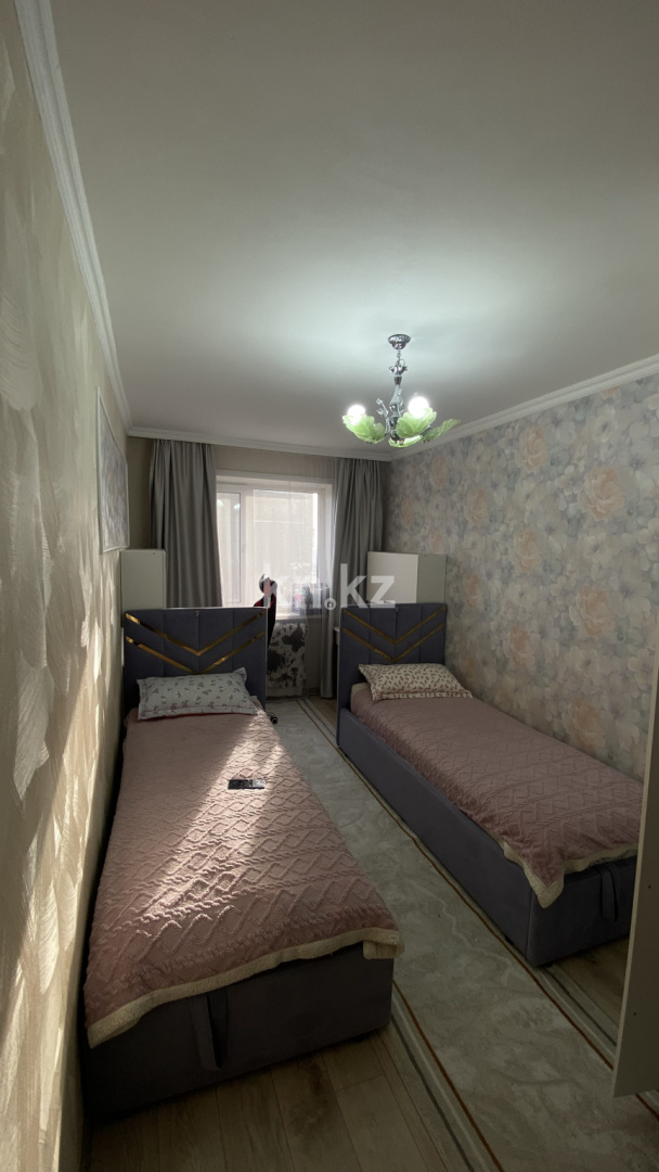 Продажа 4-комнатной квартиры, 76.2 м², ул. Университетская, дом  17/2 - Продажа квартир в Караганде фото 2 из 3