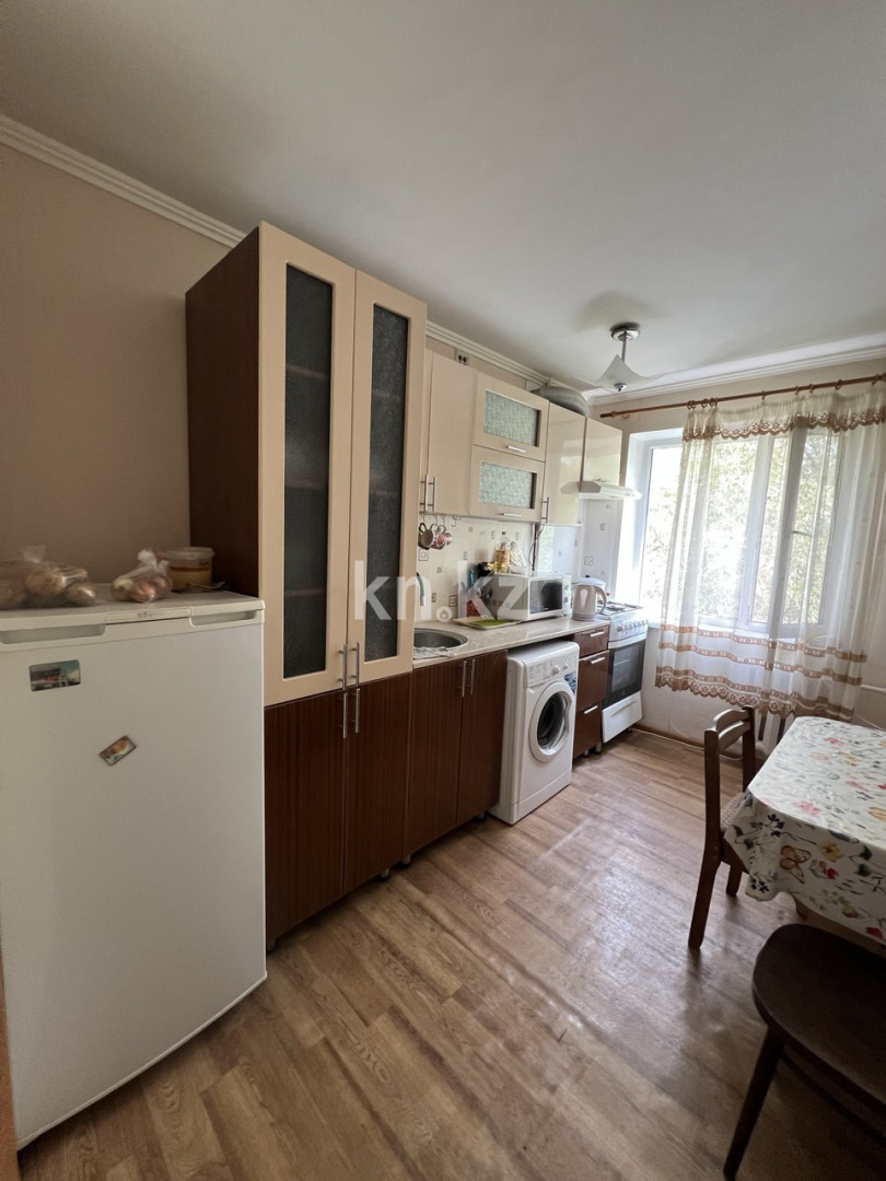 Продажа 2-комнатной квартиры, 44 м², ул. Язева - Продажа квартир в Караганде фото 1 из 8