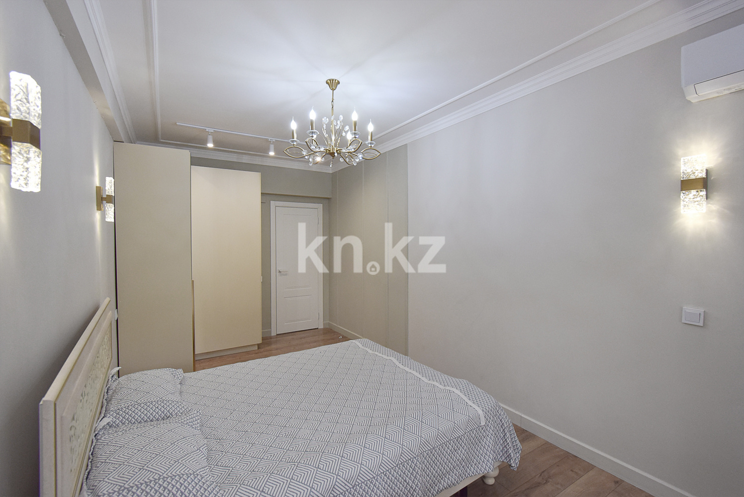 Продажа 2-комнатной квартиры, 52.9 м² в Алматы - фото 13