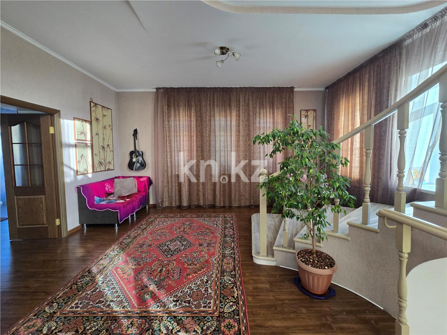 Продажа 5-комнатного дома, 355.2 м², мкр-н 8-й - Продажа домов, коттеджей в Темиртау фото 12 из 35