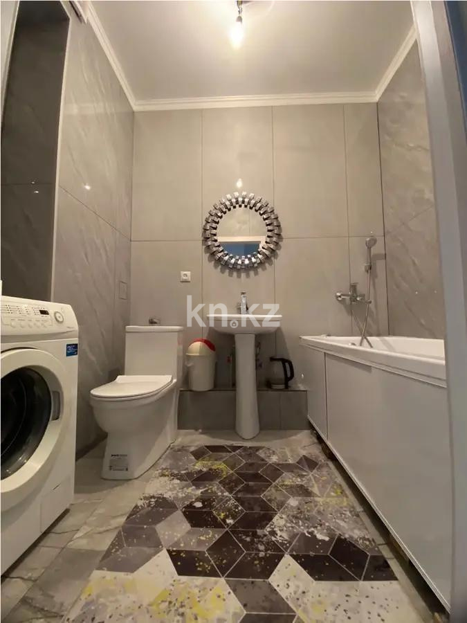 Продажа 1-комнатной квартиры, 35 м², ул. Устирт, дом  5 в Алматы - фото 3