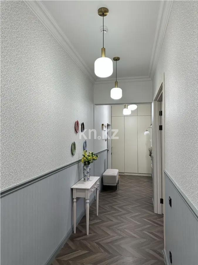 Продажа 2-комнатной квартиры, 70 м², ул. Розыбакиева, дом  310а в Алматы - фото 5