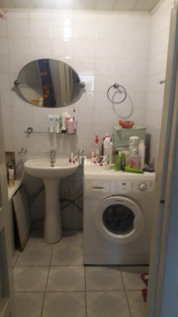 Продажа 3-комнатной квартиры, 69 м², ул. Жамбыла, дом  19 - Продажа  трехкомнатных квартир в Караганде с фото фото 7 из 9