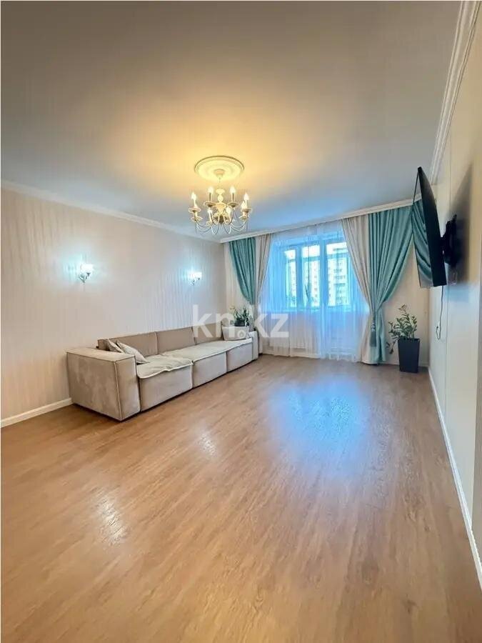 Продажа 4-комнатной квартиры, 124 м² в Астане