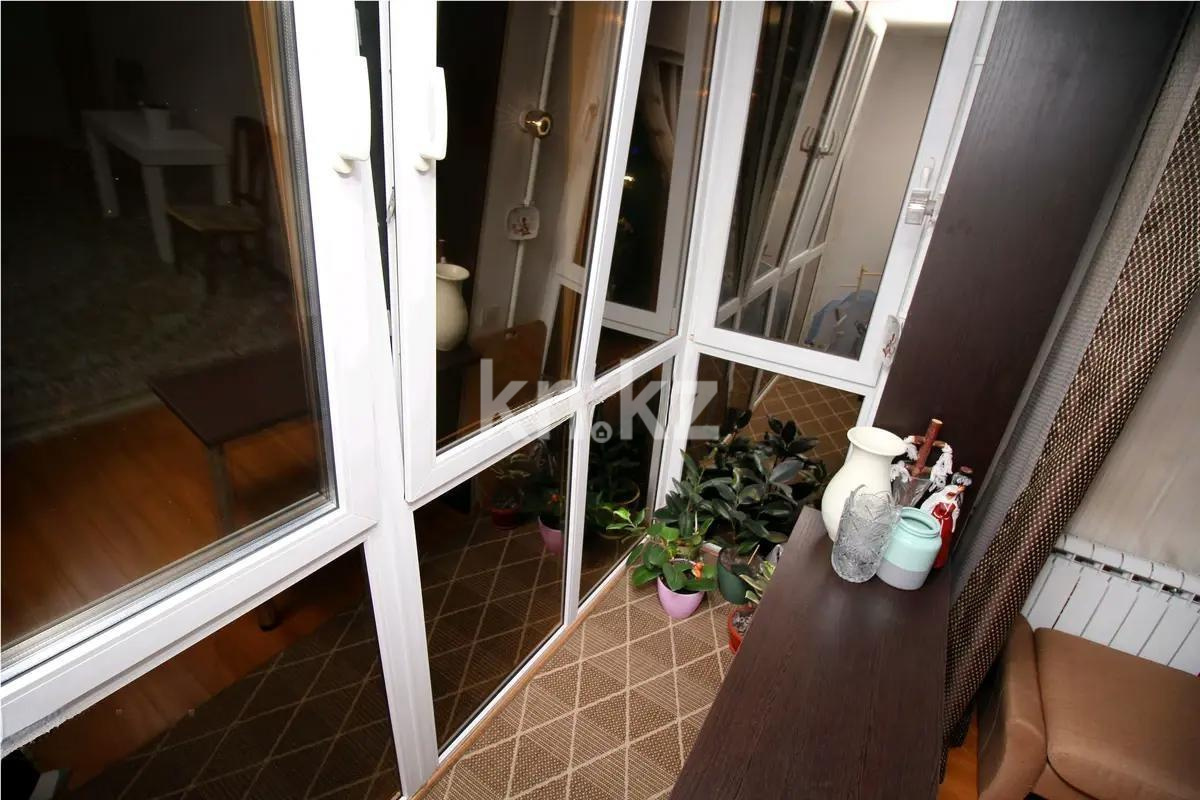 Продажа 3-комнатной квартиры, 61.2 м², ул. Кунаева, дом  17 в Алматы - фото 9