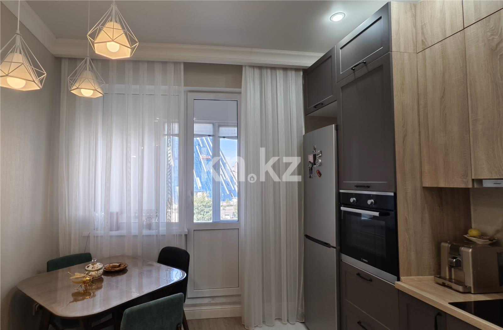 Продажа 2-комнатной квартиры, 64.4 м², ул. Аманжолова в Астане - фото 6