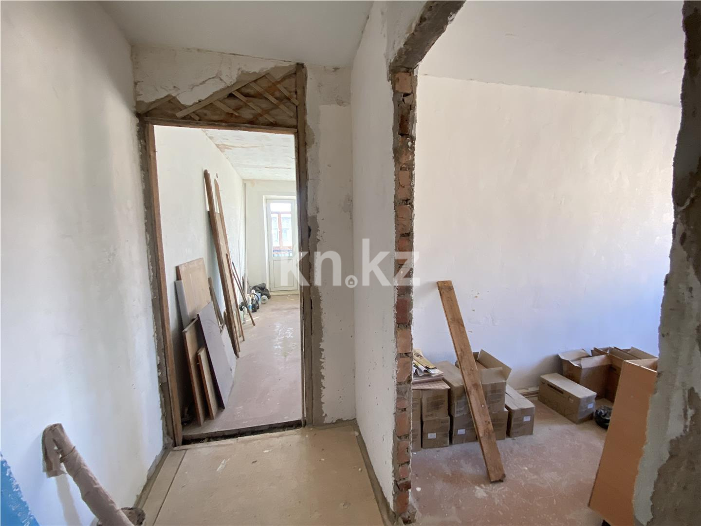 Продажа 3-комнатной квартиры, 51 м², ул. Локомотивная, дом  153 в Караганде - фото 4