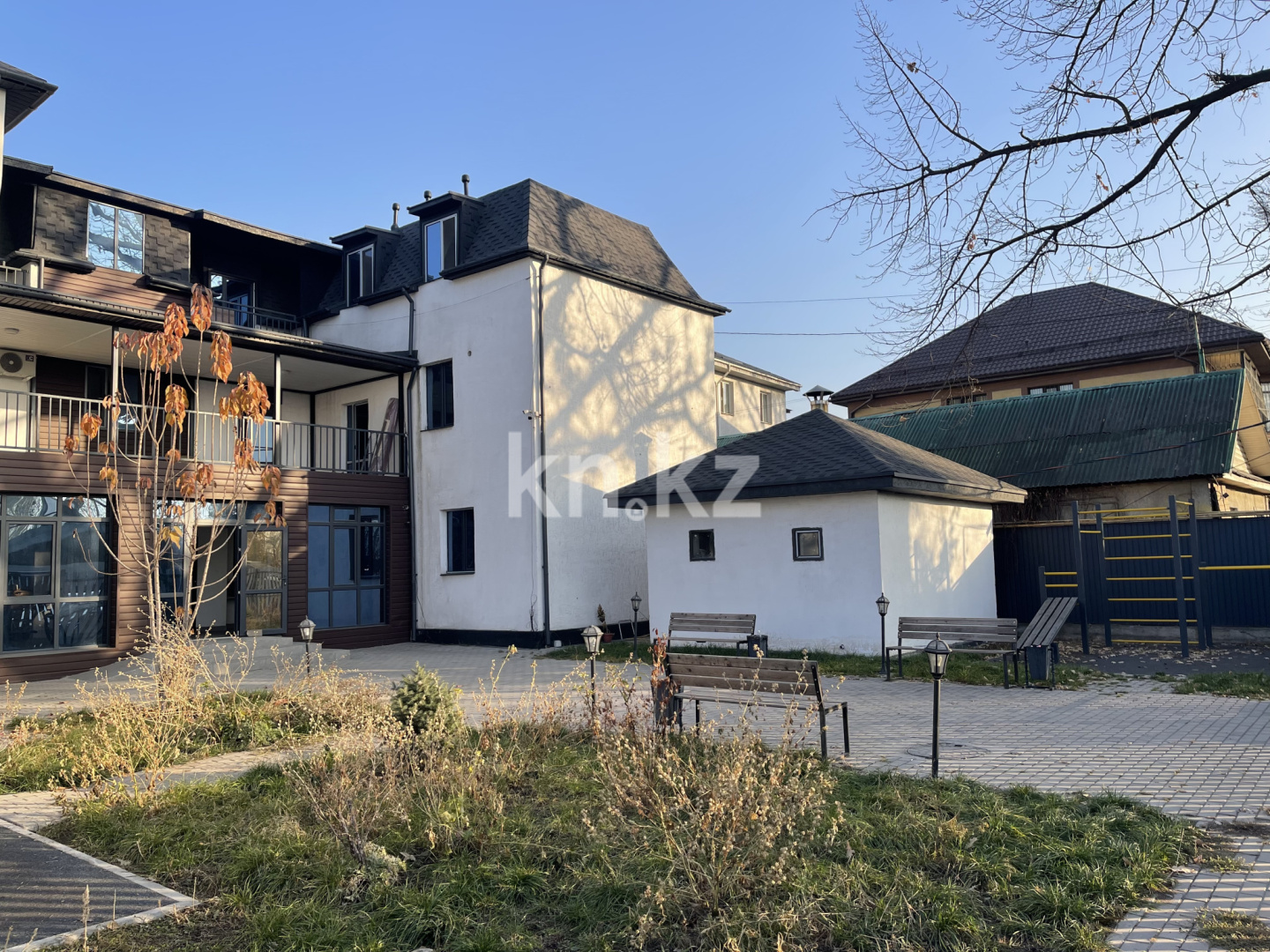 Продажа 1-комнатной квартиры, 40 м², ул. Еспаева, дом  10 в Алматы - фото 20