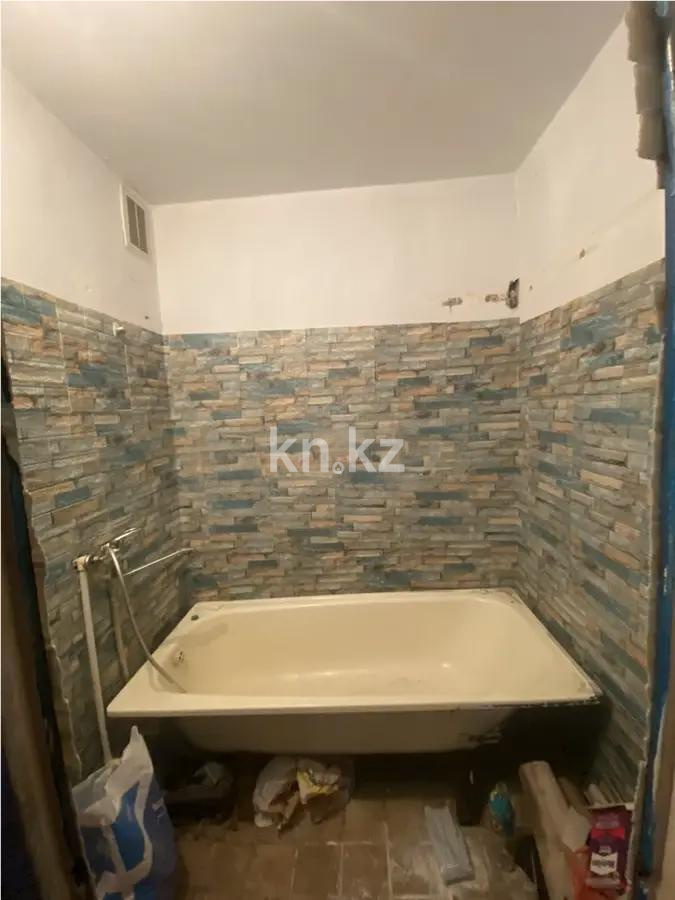 Продажа 1-комнатной квартиры, 32 м², ул. Университетская, дом  11 - Продажа  однокомнатных квартир в Караганде фото 3 из 5