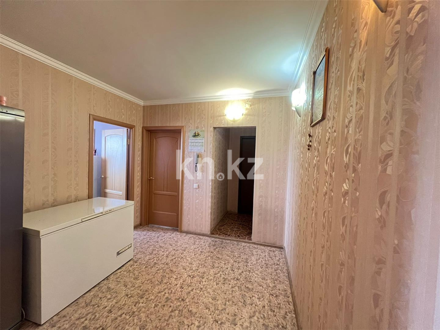Продажа 3-комнатной квартиры, 64 м², мкр. Степной-4, дом  5 в Караганде - фото 14