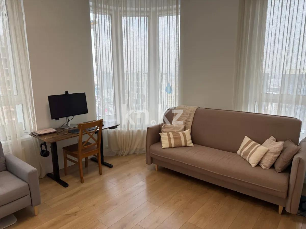 Продажа 3-комнатной квартиры, 62.2 м² - Продажа действующего бизнеса в Шахтинске фото 1 из 9