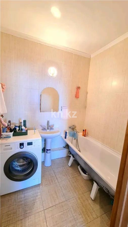 Продажа 2-комнатной квартиры, 70 м², ул. Кургальжинское шоссе, дом  25 в Астане - фото 4