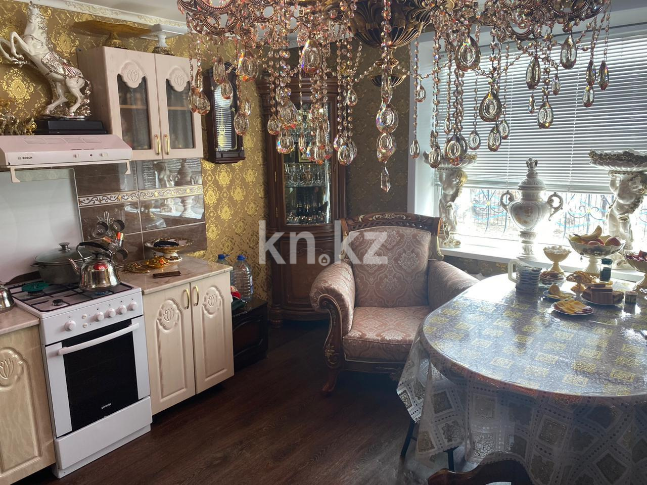 Продажа 2-комнатной квартиры, 57 м², 9-й мкр., дом  42 - Продажа квартир в Темиртау фото 2 из 11