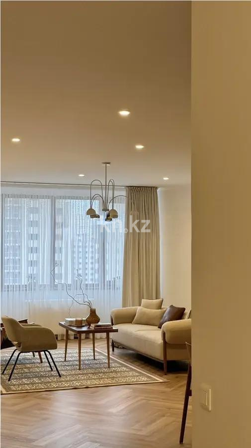 Продажа 3-комнатной квартиры, 138.4 м², пр. Женис, дом  1 - Продажа  трехкомнатных квартир в Астане с фото фото 1 из 5