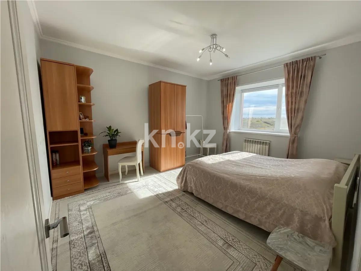 Продажа 3-комнатной квартиры, 97 м², ул. Жилой район 1, дом  11 - Продажа  трехкомнатных квартир в Караганде фото 3 из 13