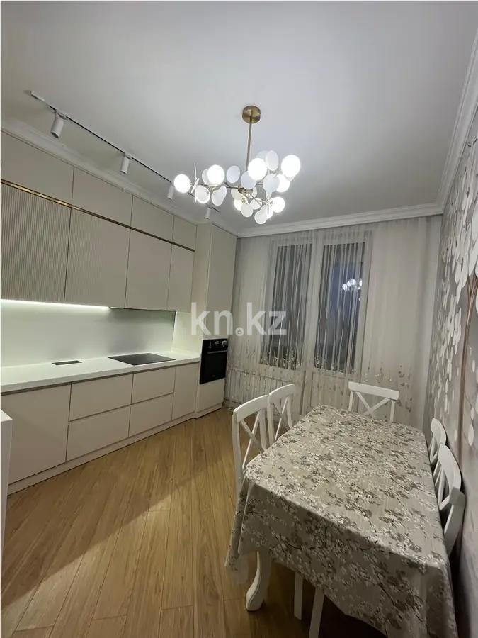 Продажа 3-комнатной квартиры, 100 м², ул. Сатпаева, дом  133/6 в Алматы - фото 4