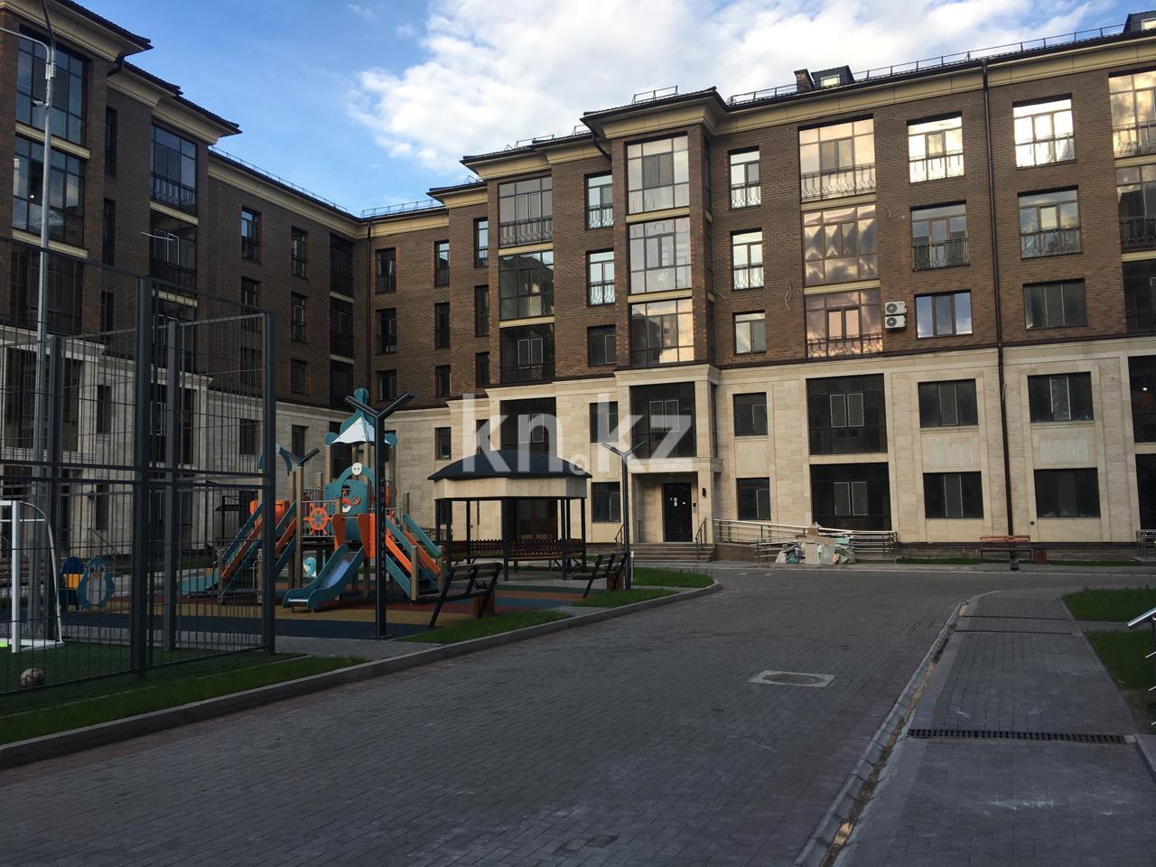 Продажа 3-комнатной квартиры, 112 м², ул. Жанибекова в Караганде - фото 5