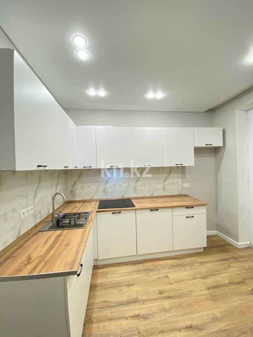 Аренда 1-комнатной квартиры, 40 м² - Аренда квартиры помесячно в Астане фото 1 из 13