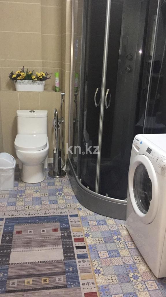 Аренда 1-комнатной квартиры посуточно, 50 м², ул. Навои, дом  208/8 - ул. Торайгырова - Аренда  однокомнатных квартир посуточно в Алматы фото 8 из 10