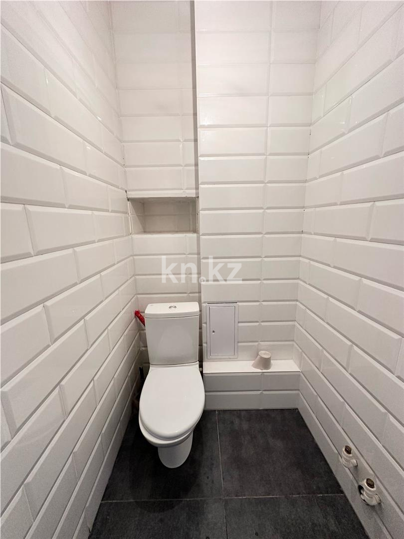 Продажа 3-комнатной квартиры, 50 м², ул. Таттимбета, дом  10/14 в Караганде - фото 9