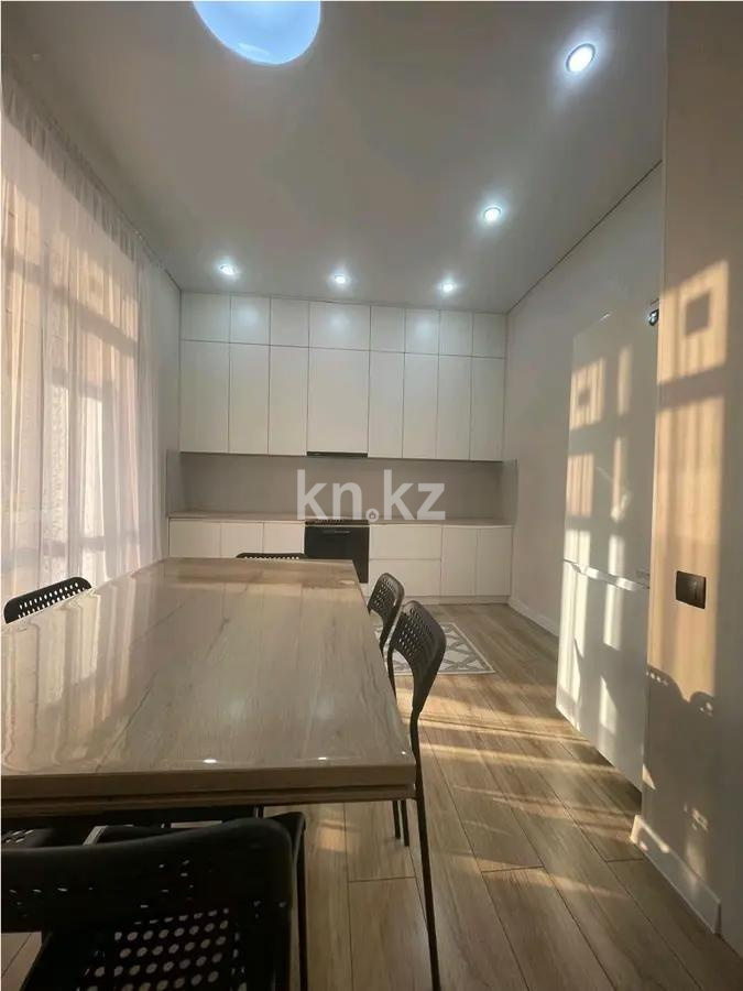 Продажа 3-комнатной квартиры, 81 м², ул. Бокейхана, дом  15/1 - Продажа квартир в Казахстане фото 4 из 8