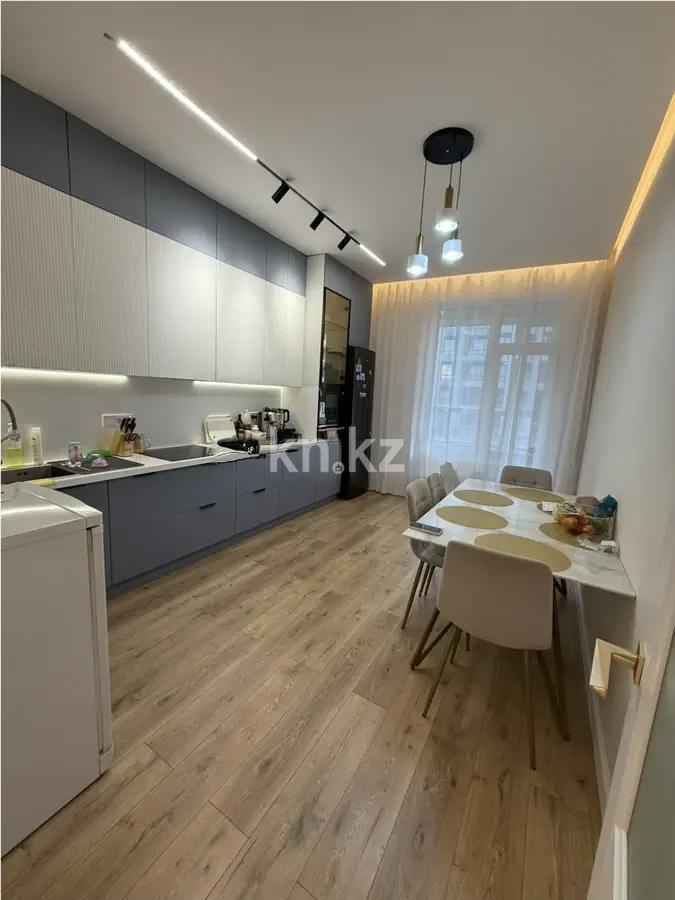 Продажа 3-комнатной квартиры, 90 м², ул. Байтурсынова, дом  14 в Астане - фото 4