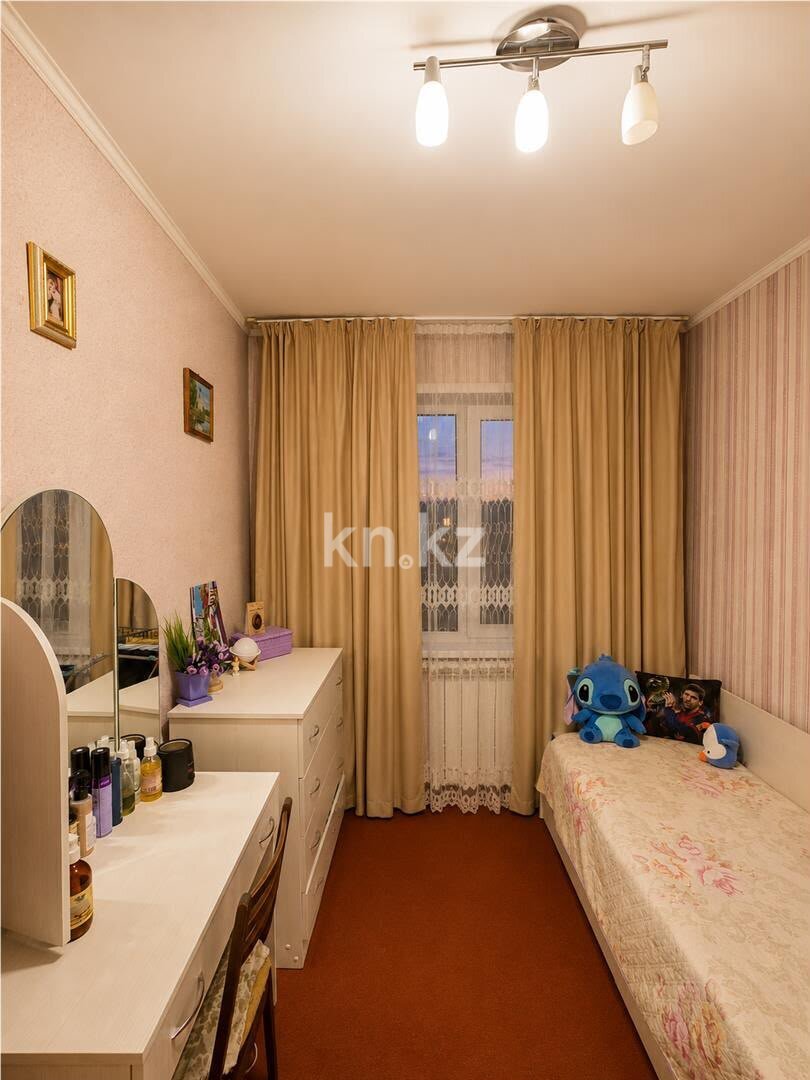 Продажа 4-комнатной квартиры, 61.9 м² в Караганде - фото 3