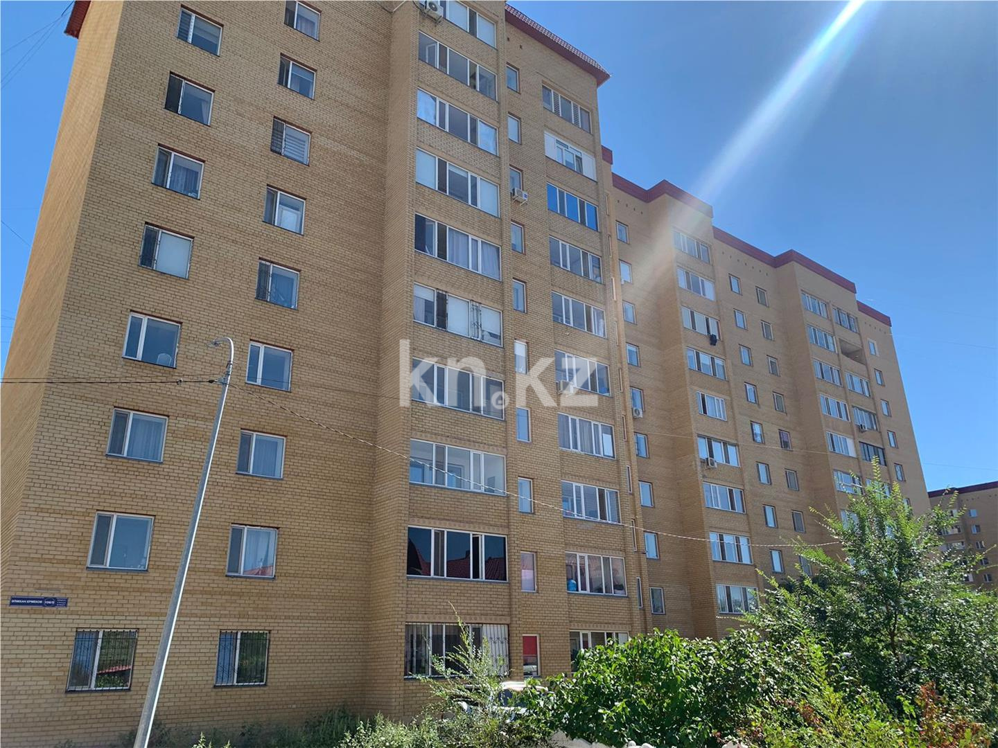 Продажа 3-комнатной квартиры, 67 м², ул. Ермекова, дом  106/5 в Караганде - фото 13