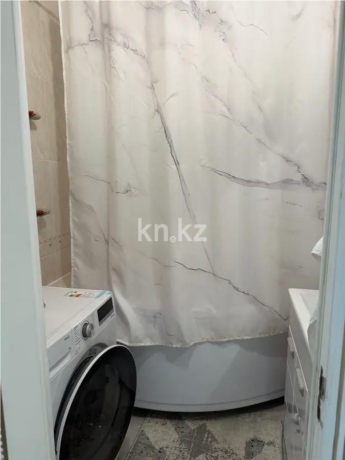 Продажа 2-комнатной квартиры, 62 м², ул. Молдагалиева, дом  4 в Астане - фото 3
