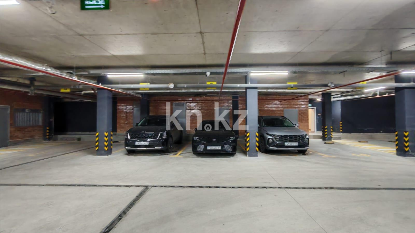 Продажа 4-комнатной квартиры, 117 м², ул. Букетова, дом  3 в Караганде - фото 12