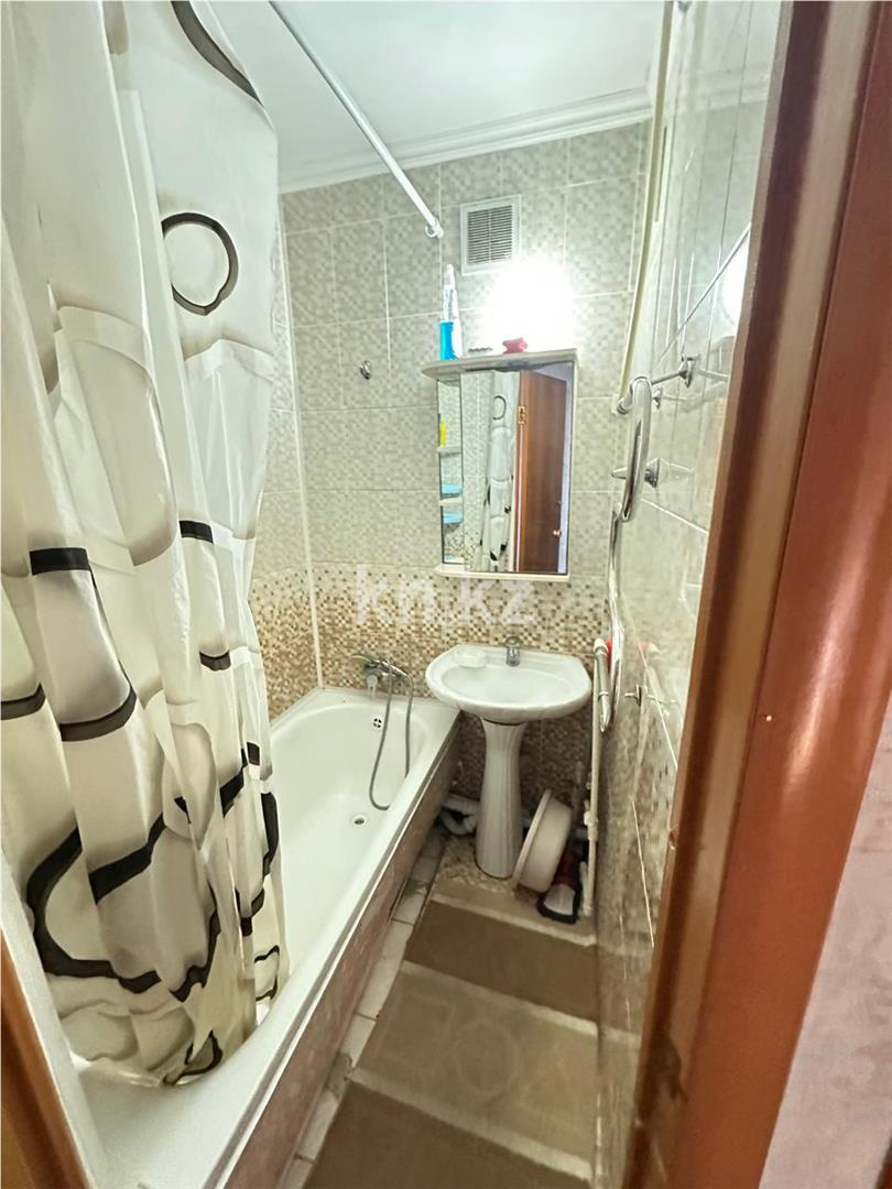 Продажа 2-комнатной квартиры, 43 м² - Продажа квартир в Караганде - страница 2 фото 8 из 14