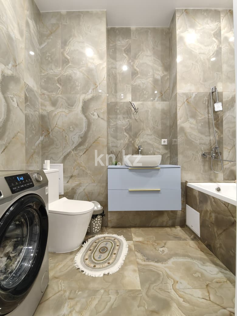 Продажа 1-комнатной квартиры, 40 м², ул. Букетова, дом  3/3 - Продажа  однокомнатных квартир в Караганде с фото фото 12 из 24