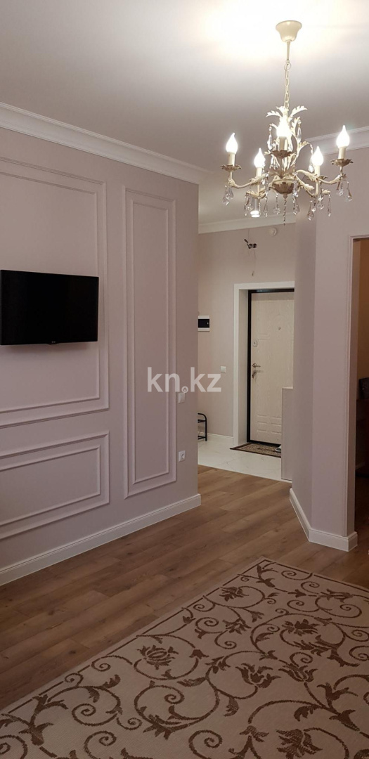 Аренда 1-комнатной квартиры посуточно, 40 м², пр. Шахтеров, дом  52б - Аренда квартир посуточно в Караганде с фото фото 10 из 19