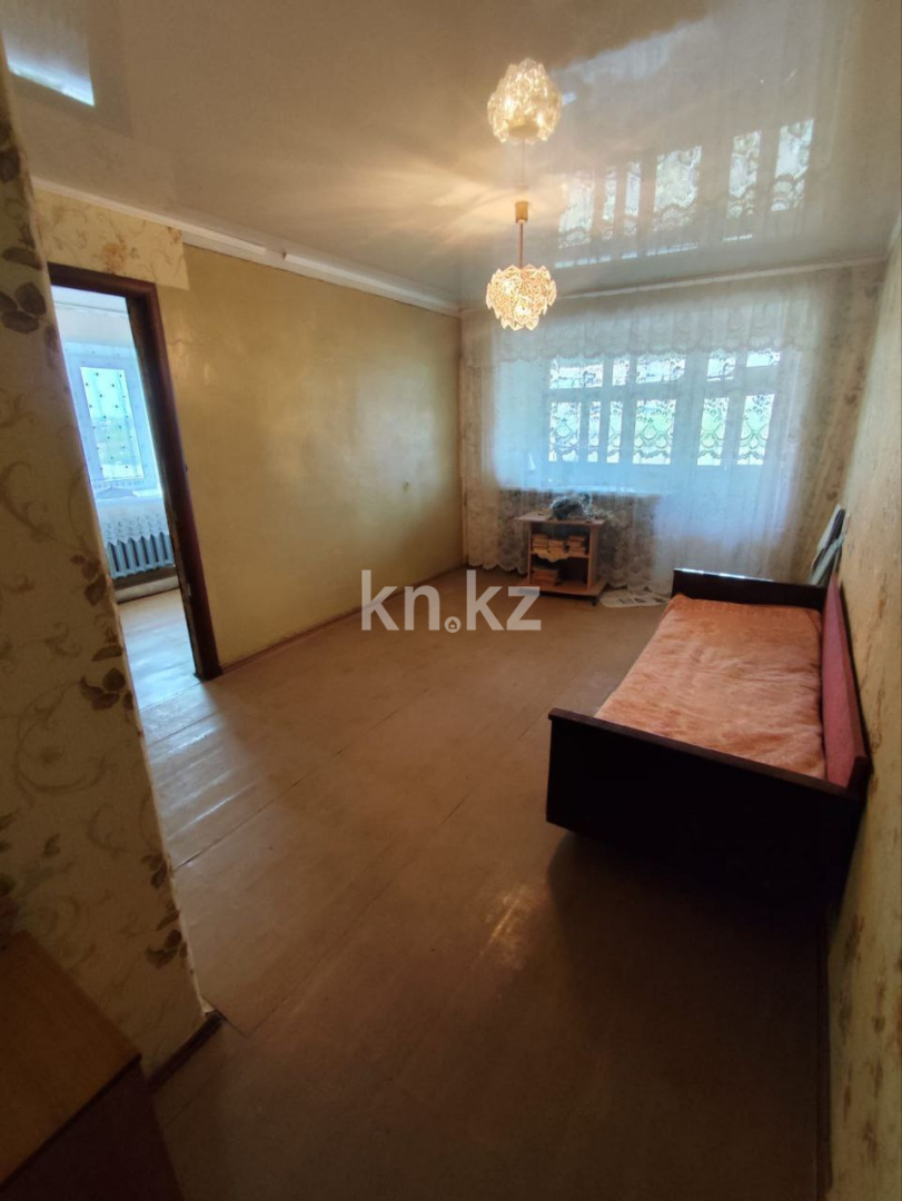 Продажа 3-комнатной квартиры, 51.5 м², ул. Оракбаева, дом  35 - Продажа жилой и коммерческой недвижимости в Уральске фото 3 из 9