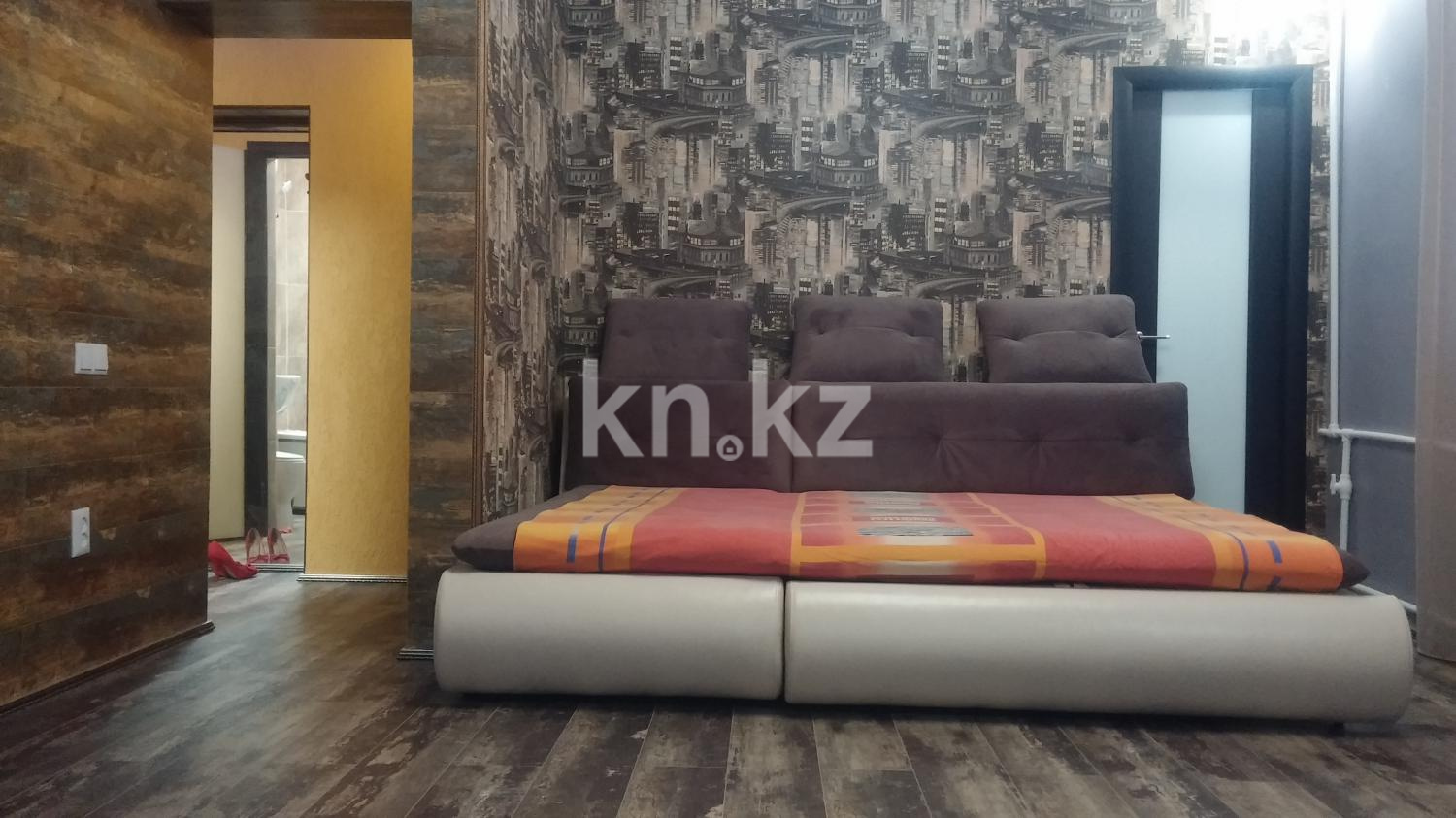 Аренда 1-комнатной квартиры посуточно, 34 м², пр. Бухар-жырау, дом  70 в Караганде - фото 7