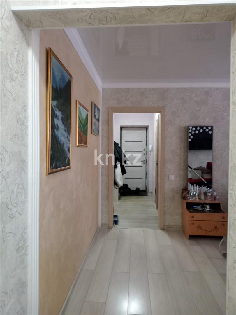 Продажа 3-комнатной квартиры, 56 м² - Продажа трехкомнатных квартир в Караганде - страница 3 фото 17 из 19