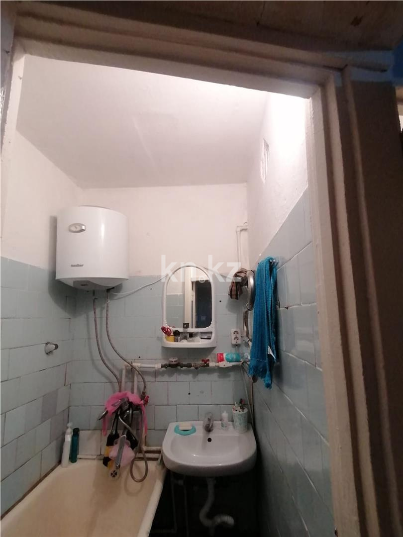 Продажа 4-комнатной квартиры, 64 м², мкр-н 16 - Продажа  четырехкомнатных квартир в Караганде с фото фото 18 из 26