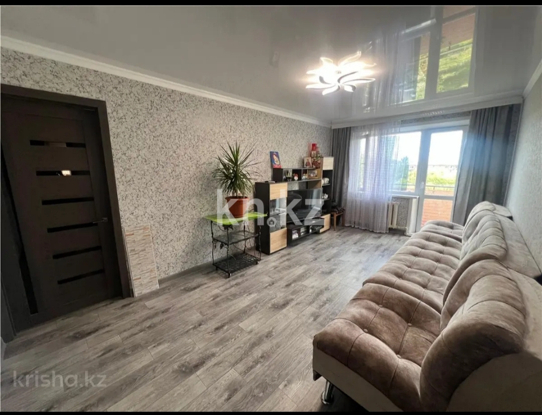 Продажа 3-комнатной квартиры, 62 м², ул. Муканова, дом  34 - Продажа квартир в Караганде без посредников фото 1 из 6