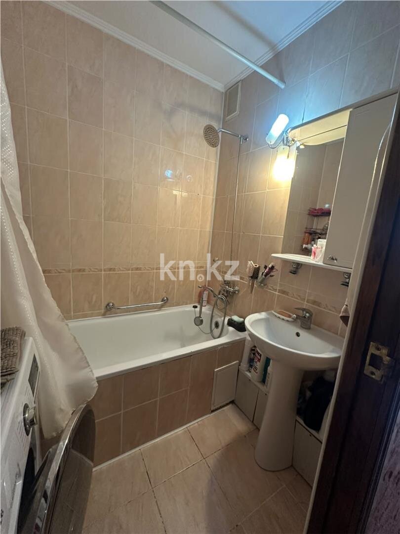 Продажа 3-комнатной квартиры, 62 м² в Караганде - фото 2