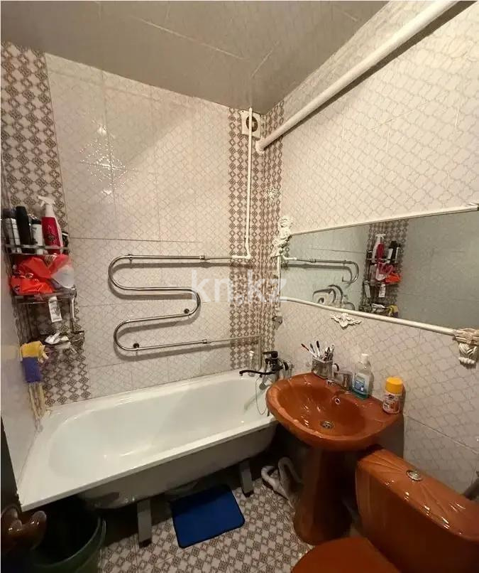 Продажа 3-комнатной квартиры, 57.3 м², бул. Бухар Жырау, дом  44а в Алматы - фото 4