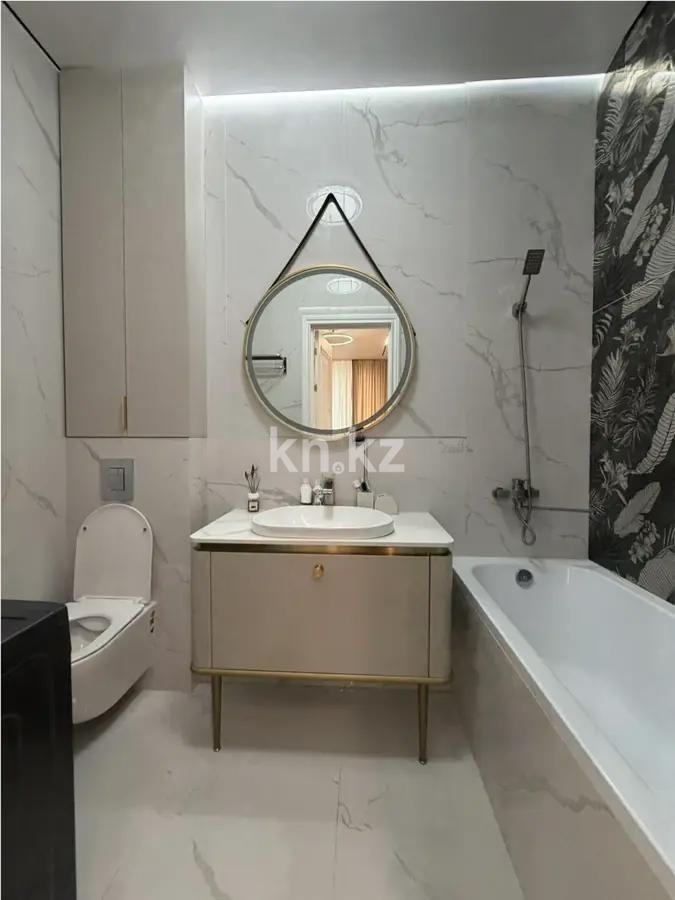 Продажа 3-комнатной квартиры, 80 м², пр. Аль-Фараби, дом  27/2 в Алматы - фото 8