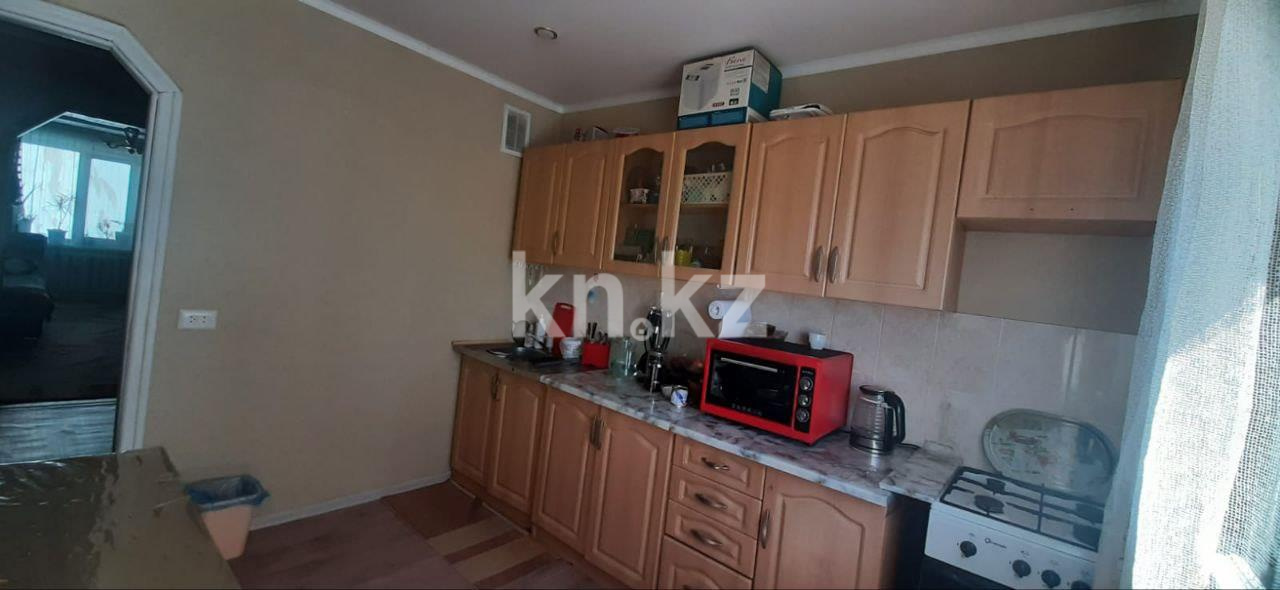 Продажа 3-комнатной квартиры, 67 м², мкр-н 8, дом  127 - Продажа квартир в Темиртау фото 8 из 19