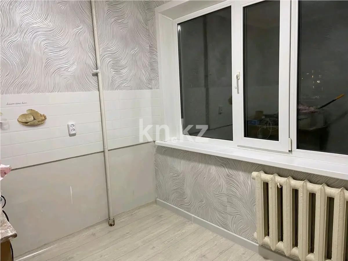 Продажа 2-комнатной квартиры, 54 м², пр. Строителей, дом  19 в Караганде - фото 4