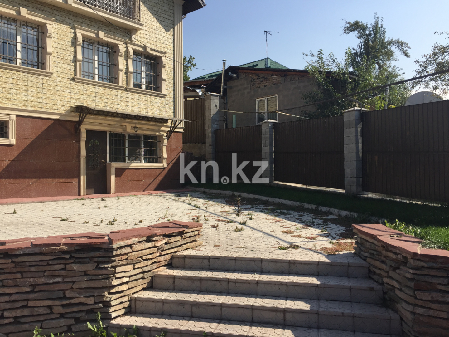 Продажа 6-комнатного дома, 240 м², ул. Есенберлина - Продажа домов, коттеджей в Алматы без посредников фото 9 из 33