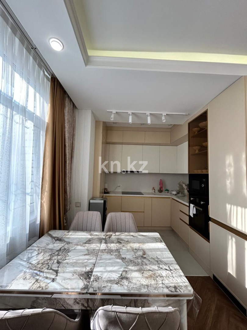 Продажа 2-комнатной квартиры, 80 м² в Алматы - фото 16