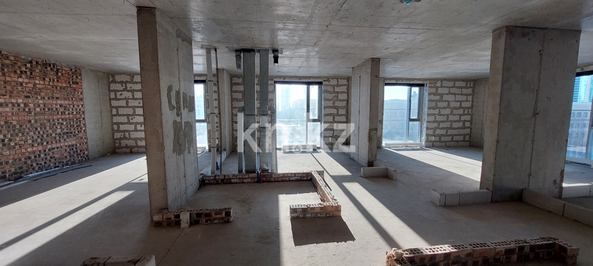 Продажа 4-комнатной квартиры, 157 м² - Продажа квартир в монолитном доме в Астане - страница 5 фото 13 из 16