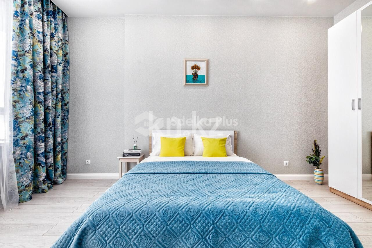 Продажа 1-комнатной квартиры, 42.4 м², пр. Туран, дом  59/2блокC - Продажа квартир в Астане фото 1 из 16