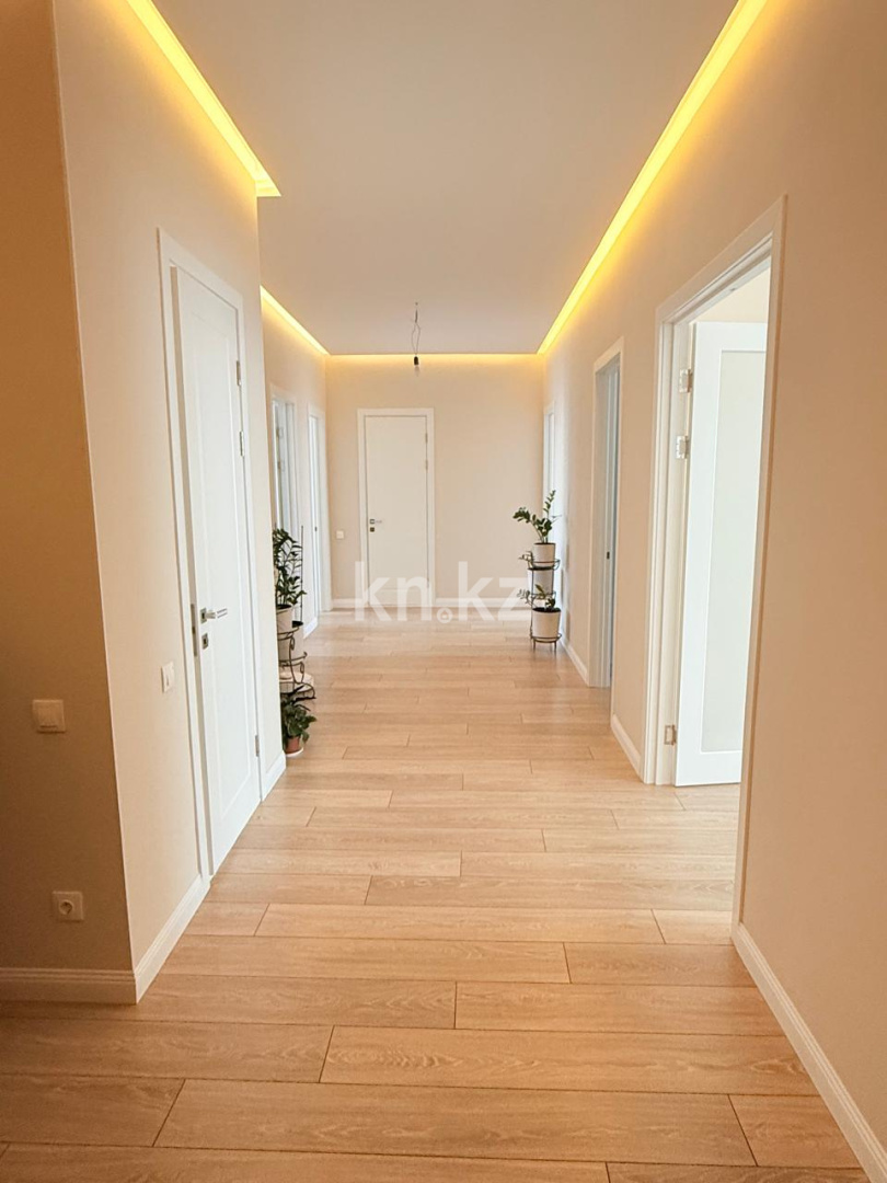 Продажа 4-комнатной квартиры, 140 м² - Продажа четырехкомнатных квартир в Астане - страница 7 фото 30 из 40