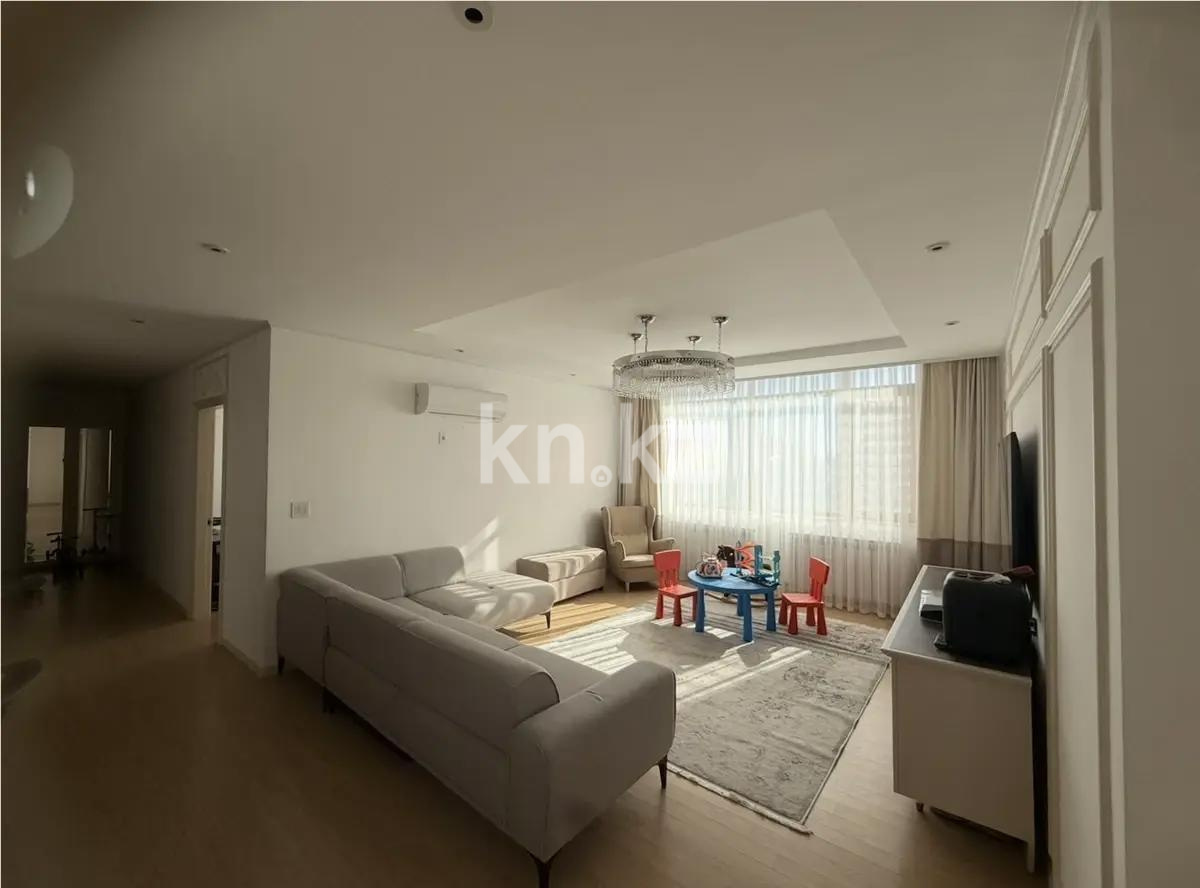 Продажа 4-комнатной квартиры, 138 м² в Астане